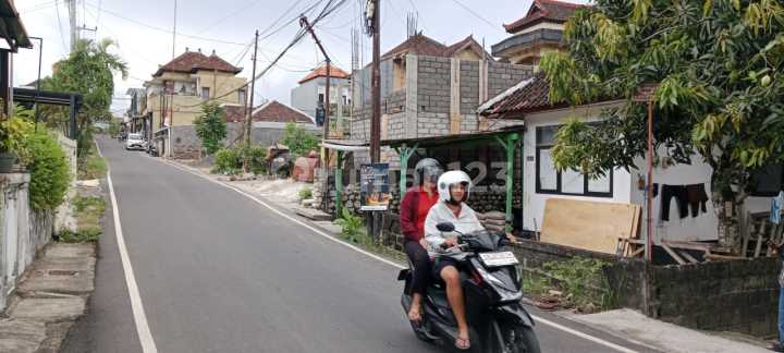 Rumah Pinggir Jalan di Perumahan Kampial Indah, Benoa Rumah Pinggir Jalan di Perumahan Kampial Indah, Benoa