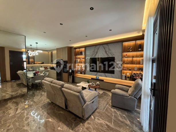 Dijual Luxury House Adhiwangsa, Denpasar Selatan. Dijual Luxury House Adhiwangsa, Denpasar Selatan.