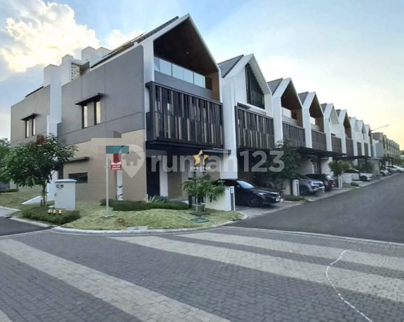 For Sale Strozzi Gading Serpong Cluster House