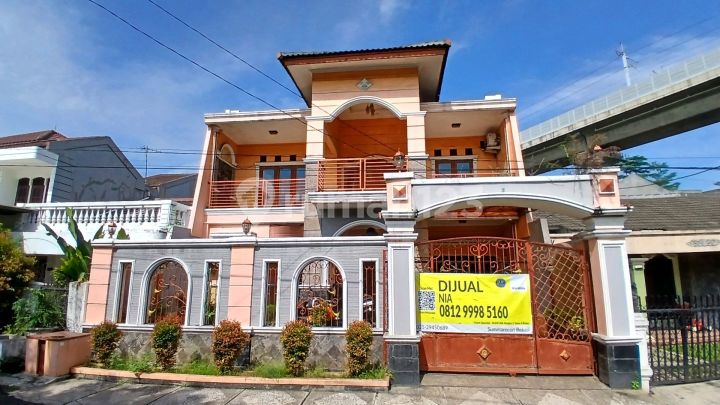 Dijual Rumah Cantik Lokasi Jakasetia, Galaxy
