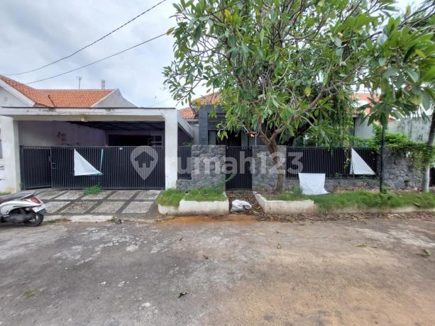 Dijual Rumah Wisma Medokan Selatan Rungkut dkt Taman Dijual Rumah Wisma Medokan Selatan Rungkut dkt Taman