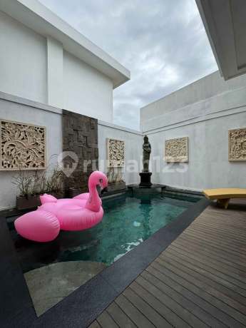 Villa for Sale, Sekar Tunjung Location