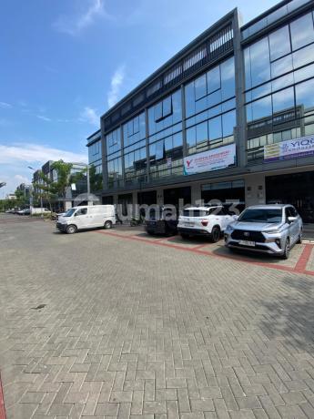 DISEWAKAN RUKO OSAKA PIK 2 VIEW DANAU 2 MUKA TERMURAH LOKASI STRATEGIS 