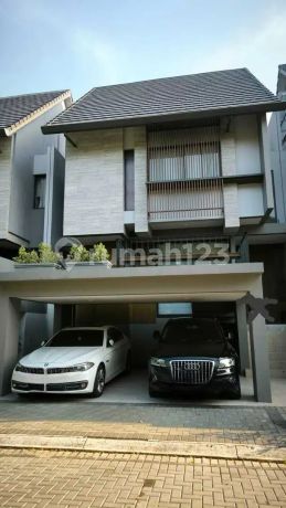 3-Story Fully Renovated House The Eminent Quantis Signature BSD City Gading Serpong Tangerang Banten