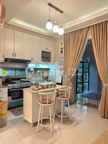 Rumah 2 Lantai Full Renovasi Crystal Gading Serpong BSD City Tangerang Banten Rumah 2 Lantai Full Renovasi Crystal Gading Serpong BSD City Tangerang Banten