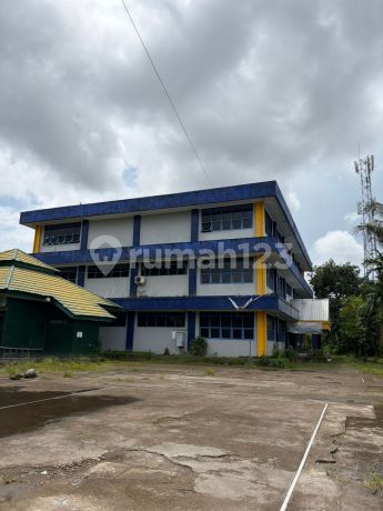 Dijual Kompleks Kampus 3 Lantai dan Rumah di Kota Makassar