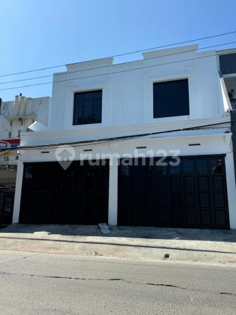 Dijual Ruko Siap Huni Poros Jalan di Btn Minasaupa Free Tv dan Ac