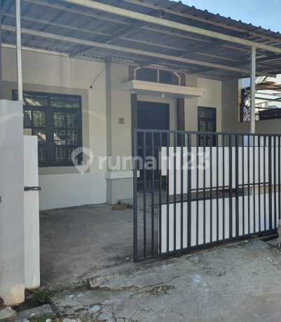 Dijuaal Cepat Rumah Siap Huni di Tanjung Bunga Dekat Tsm Semi Furnish
