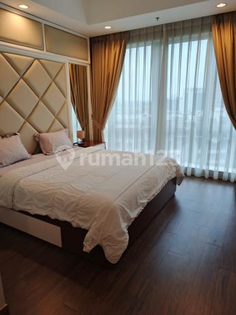 For Rent Good Unit Apartemen Branz Simatupang Jakarta Selatan - 3Br Fully Furnished
