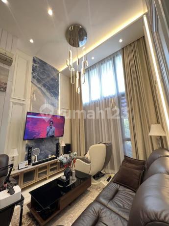 Rumah Cantik 3 Lantai Siap Huni di Jakarta Garden City Rumah Cantik 3 Lantai Siap Huni di Jakarta Garden City