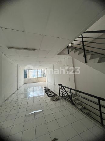 Ruko Siap Pakai 4 Lantai di Jl Ahmad Yani Bekasi Barat Ruko Siap Pakai 4 Lantai di Jl Ahmad Yani Bekasi Barat