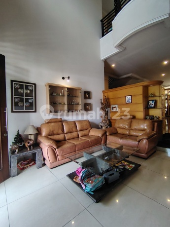 Rumah SHM Bagus di Puri Indah Mall, Jl. Puri Agung, Kembangan Selatan, Kembangan, Kota Jakarta Barat, DKI Jakarta, Indonesia, 11610, Puri Indah