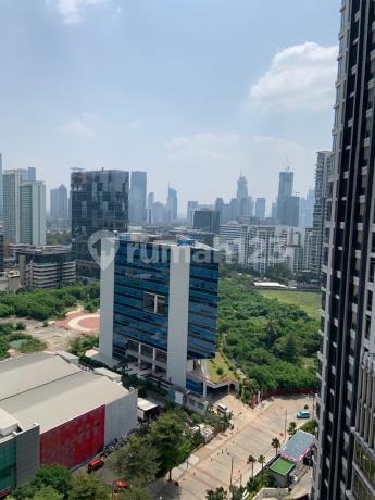 Jual Apartemen The Masterpiece Furnish Prifat Lift