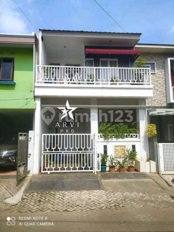 Rumah 2 Lantai Di Perumahan Taman Kota Bekasi Timur