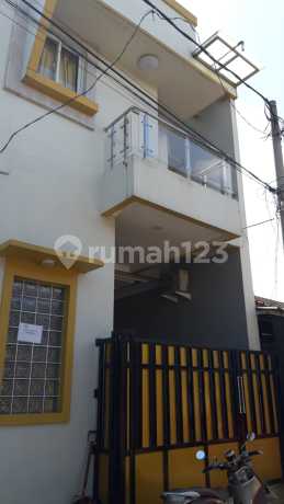 Dijual Rumah Perumahan Grand Sutera. Tangerang