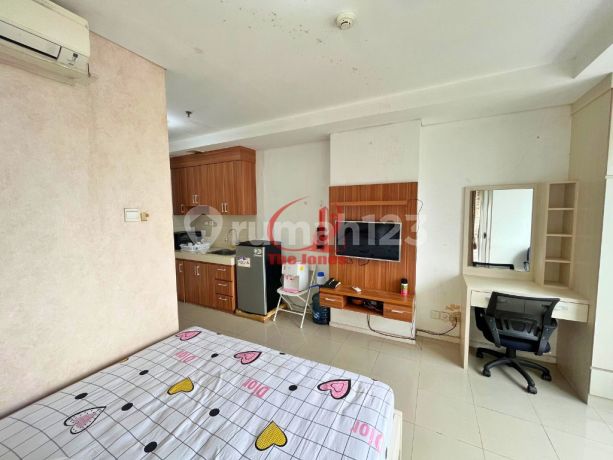 Sewa Apartemen Cosmo Terrace Thamrin City - Type Studio Furnished Sewa Apartemen Cosmo Terrace Thamrin City - Type Studio Furnished