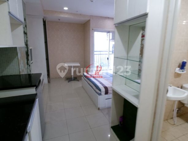Sewa Apartemen Cosmo Terrace - Tipe Studio Fully Furnished Sewa Apartemen Cosmo Terrace - Tipe Studio Fully Furnished