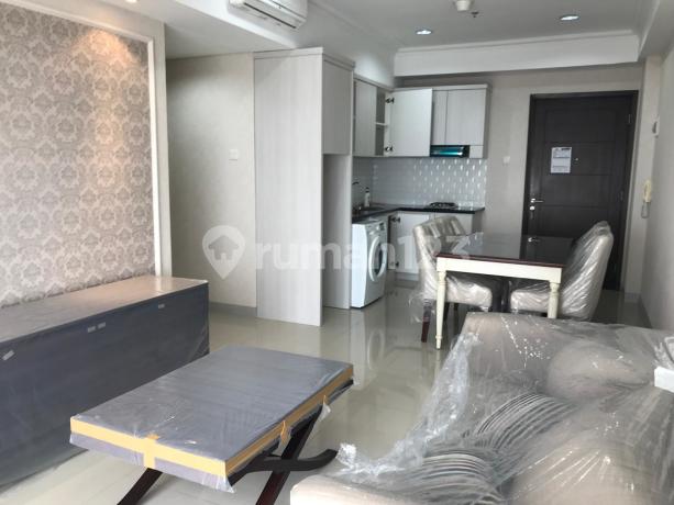 Termurah! 3 Bedrooms Like New Aspen Residence Full Furnished Termurah! 3 Bedrooms Like New Aspen Residence Full Furnished