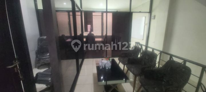 Ruko Bagus Siap Pakai Strategis di Cluster Aralia Harapan Indah