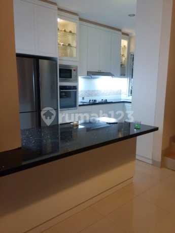 Rumah Cantik 2 Lantai Cipinang Indah 2