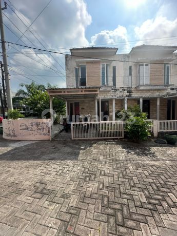 Dijual Rumah De Naila Residence, Gresik