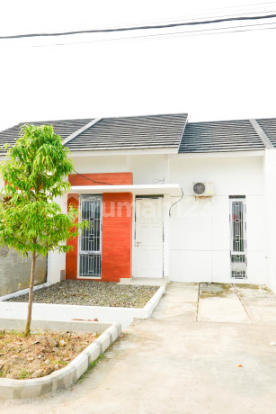 Rumah Minimalis Modern di Graha Cipta 5 Bekasi Rumah Minimalis Modern di Graha Cipta 5 Bekasi