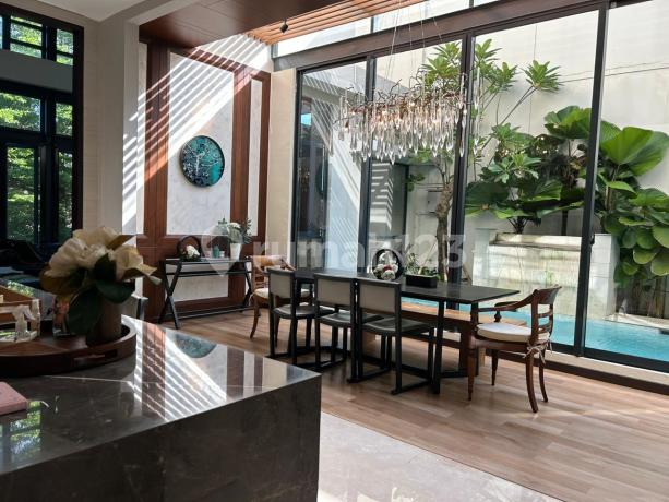 Rumah Mewah Semi Furnished Bsd Tangerang