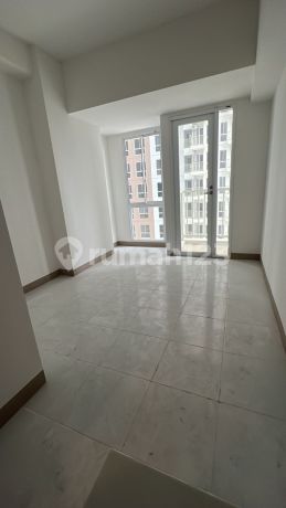 For Rent Empty Studio in Tokyo Riverside Apartment Ready to Occupy