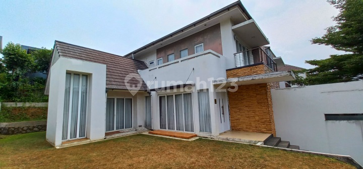 WTS / Dijual Rumah Siap Huni Lokasi Strategis di Rancamaya Golf Estate, Bogor, Jawa Barat
