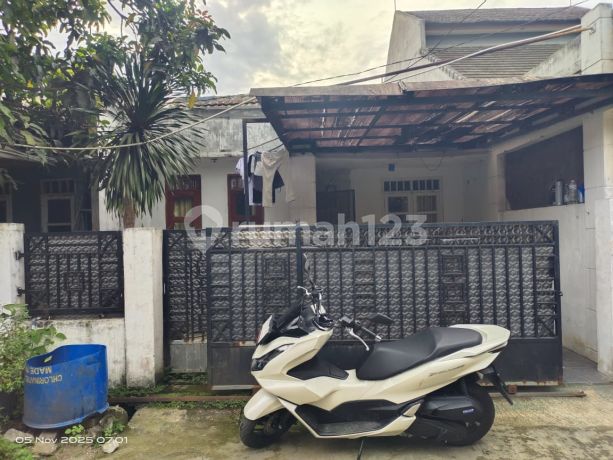 WTS / Dijual Cepat Rumah Siap Huni dan Lokasi Strategis di Perumahan Aster 3 - Jalan Raya Pagedangan, Pagedangan, Tangerang, Banten WTS / Dijual Cepat Rumah Siap Huni dan Lokasi Strategis di Perumahan Aster 3 - Jalan Raya Pagedangan, Pagedangan, Tangerang, Banten