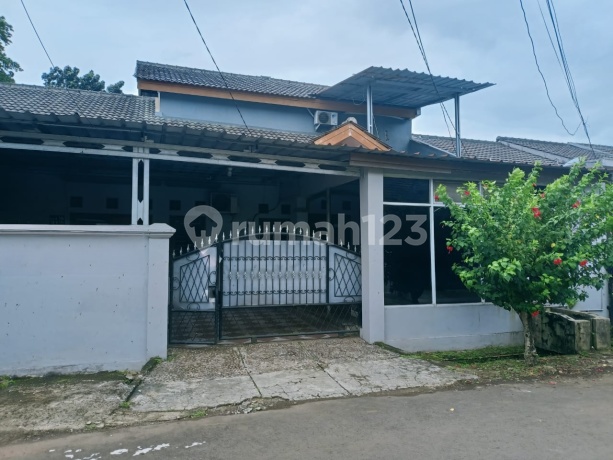 Rumah 2 Lantai Siap Huni di Perumahan Villa Nusa Indah 3 Dekat Tol Nagrak Rumah 2 Lantai Siap Huni di Perumahan Villa Nusa Indah 3 Dekat Tol Nagrak
