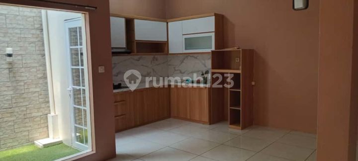 Rumah 2 Lantai Siap Huni Cigugur Girang Rumah 2 Lantai Siap Huni Cigugur Girang