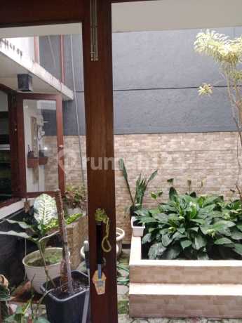 Rumah Bagus 2 Lantai Komplek Abadi Regency Gegerkalong Bandung Rumah Bagus 2 Lantai Komplek Abadi Regency Gegerkalong Bandung