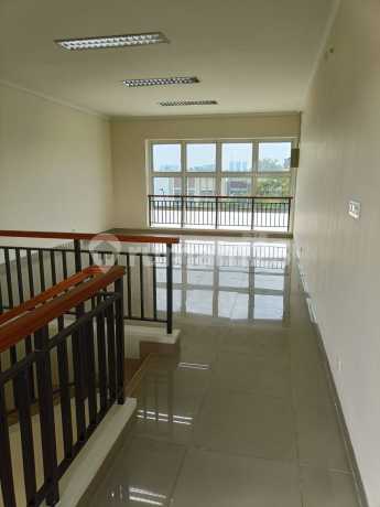 Quick Sale: Leased North Goldfinch Shop House Long Term