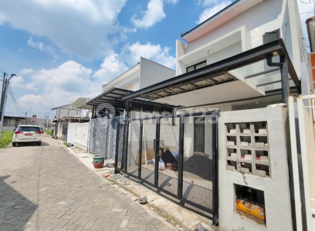 Rumah Dijual di Gunung Anyar Rungkut Surabaya