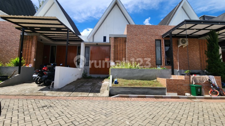 Dijual Via Lelang Rumah Siap Huni Bernady Land Patrang Jember Cluster Pinewood Dijual Via Lelang Rumah Siap Huni Bernady Land Patrang Jember Cluster Pinewood