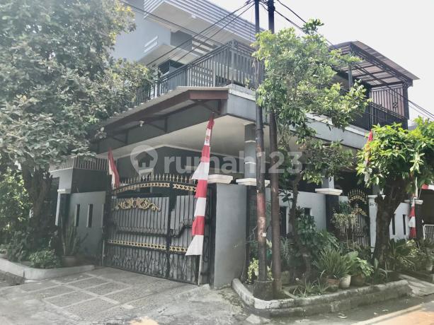 Rumah Hoek Prima Harapan Regency