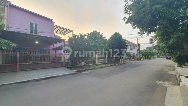 Dekat Akses Tol, Rumah, 2 Lantai, SHM, Siap Huni Dekat Akses Tol, Rumah, 2 Lantai, SHM, Siap Huni