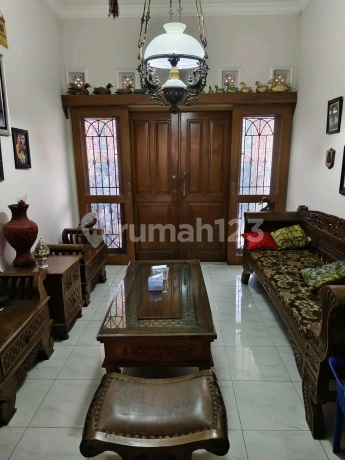 4 Bedroom House for Sale in Babatan Pratama, Wiyung, Surabaya, Strategic Location