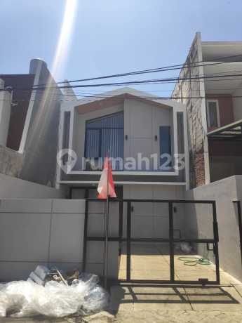 New House for Sale in North Mulyosari Fully Furnished Ready to Occupy New House for Sale in North Mulyosari Fully Furnished Ready to Occupy