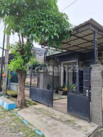 Rumah 1 Lantai Siap Huni di Krian Lokasi Dekat Fasilitas Umum Rumah 1 Lantai Siap Huni di Krian Lokasi Dekat Fasilitas Umum