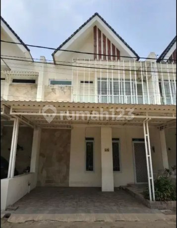 For Rent 2-Story House in Mahkota Bintara Residence (Tr)