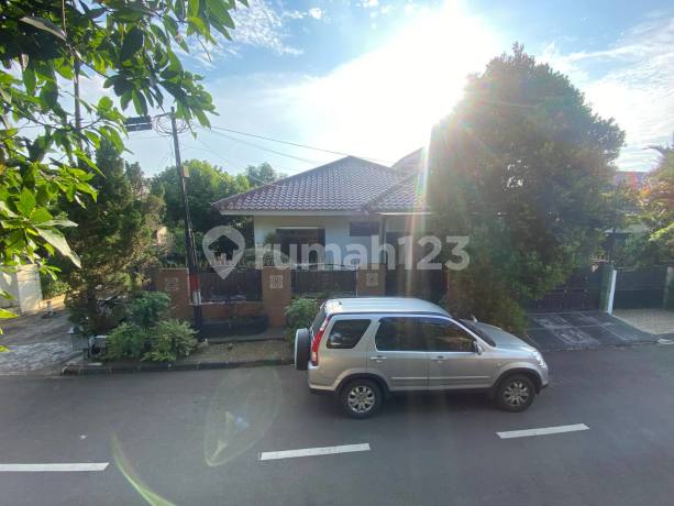 Dijual Cepat Rumah LT 367 Di Jatiwarna Muat Parkir 4-5 Mobil (ui) Dijual Cepat Rumah LT 367 Di Jatiwarna Muat Parkir 4-5 Mobil (ui)