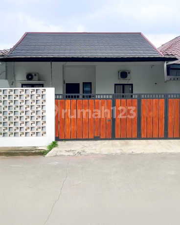 Dijual Rumah dan Harga Bagus Terawat Bumi Puspitek Asri Belakang Ice BSD City Dijual Rumah dan Harga Bagus Terawat Bumi Puspitek Asri Belakang Ice BSD City