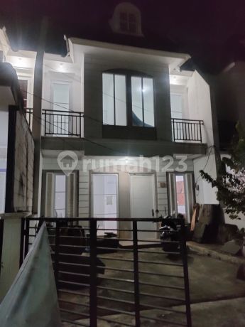 Rumah di Jalan Utama Dalam Perumahan Panjibuwono Babelan Bekasi