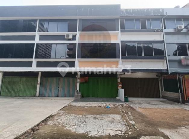 Dijual Ruko 4 Lantai di Komplek Bumi Sarana Jodoh, Batam Center Dijual Ruko 4 Lantai di Komplek Bumi Sarana Jodoh, Batam Center