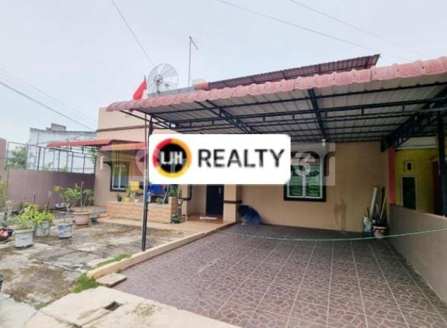Rumah Hook Tengah Kota di Perum Puri Legenda, Batam Centre Rumah Hook Tengah Kota di Perum Puri Legenda, Batam Centre