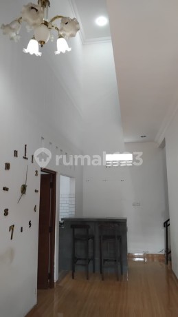 Dijual Rumah 2 Lantai Dalam di Perum Bangunjiwo Sejahtera - Bantul
