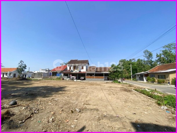 Dekat Jogja Bay, Kavling Strategis Maguwoharjo Siap AJB