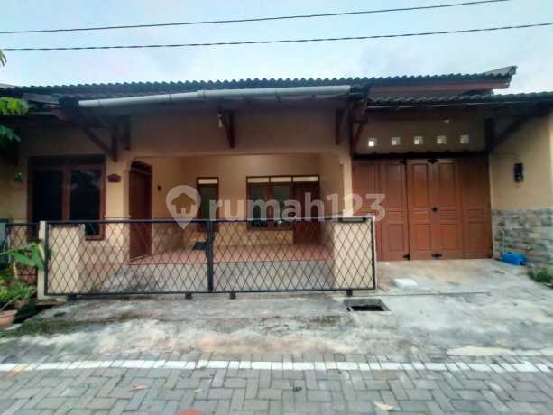 Rumah Pasadena Manyaran Siap Huni Sangat Strategis